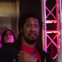 LarryLurr channel avatar